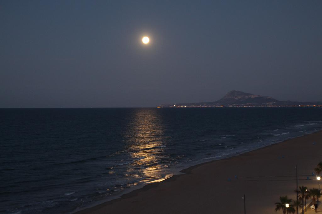 Apartamento Guardamar De La Safor Playa de Miramar Екстериор снимка